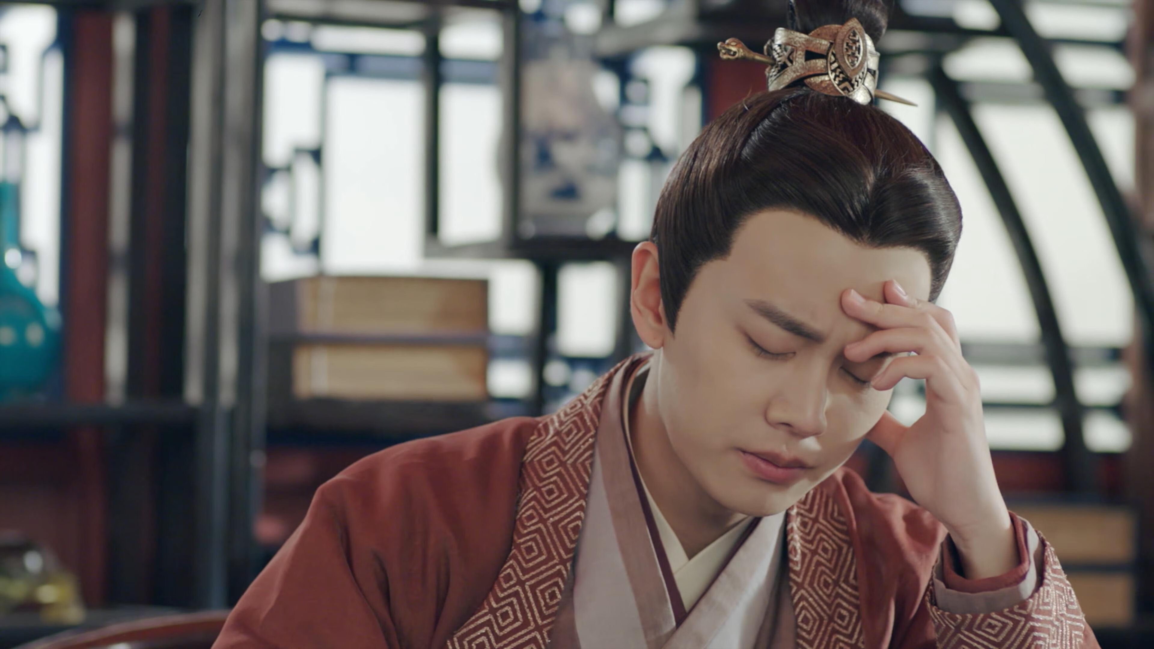 快攻反击节奏快,防守布局冷静,快攻防守人犯规